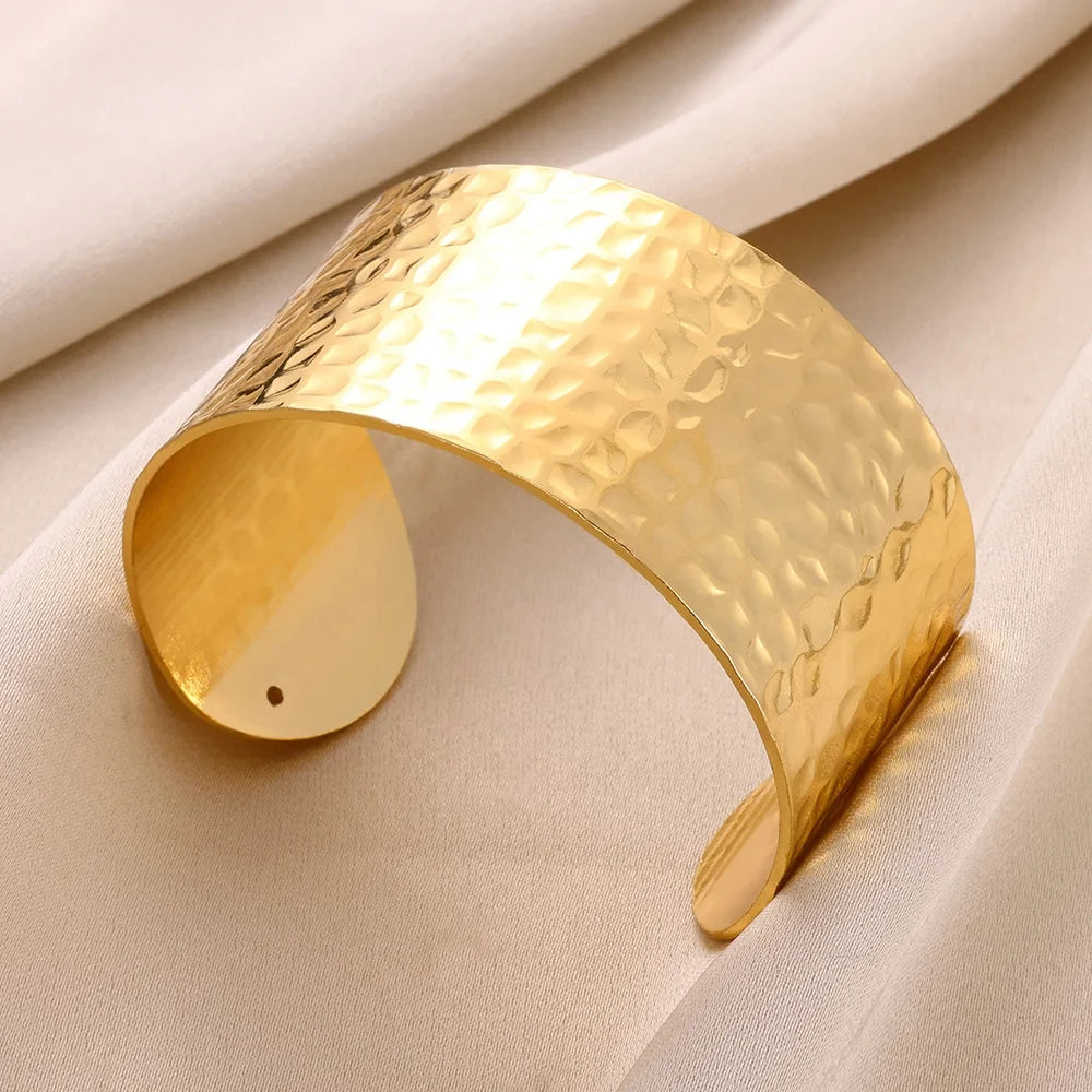 Golden Grace Cuff